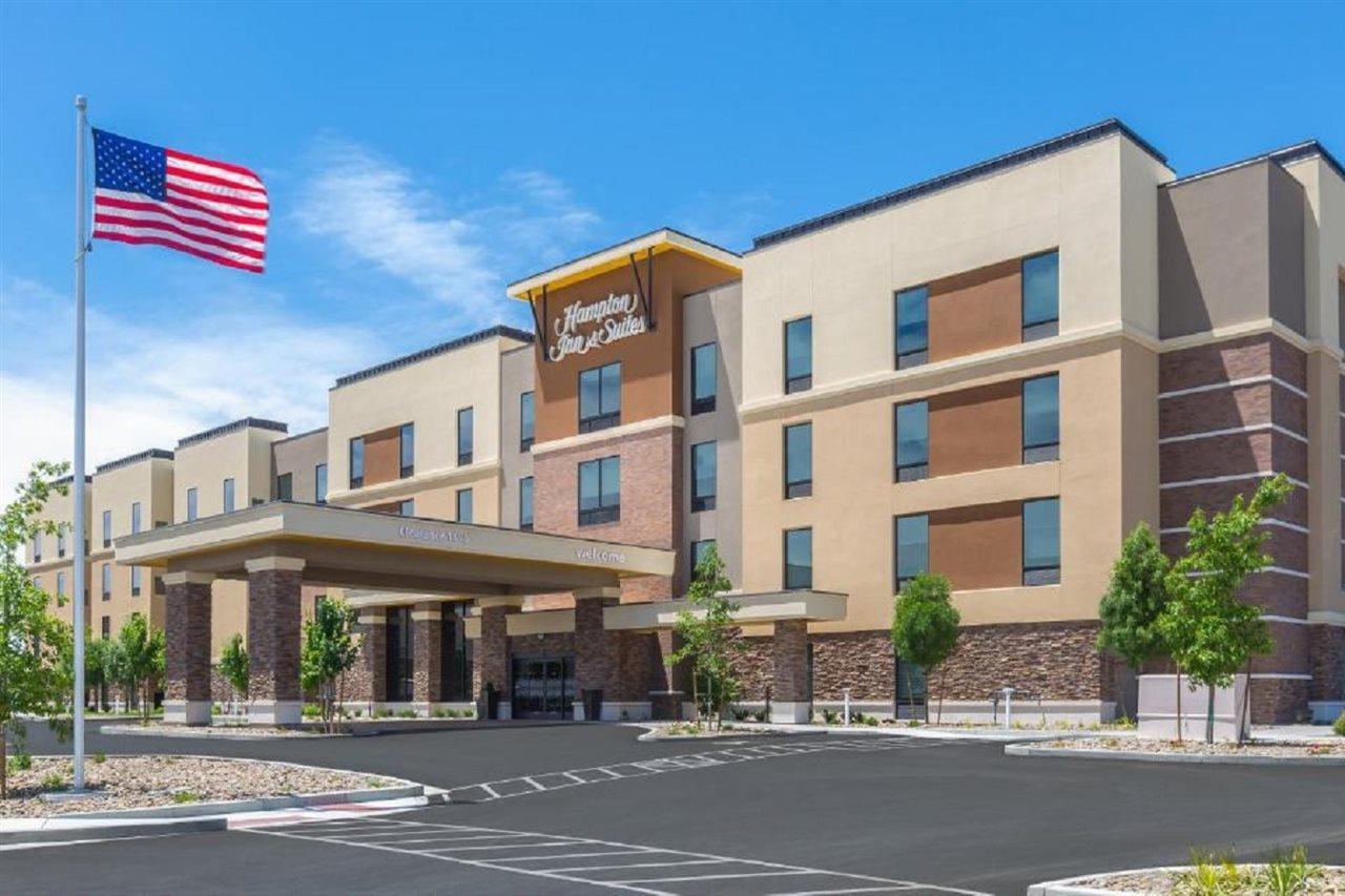 Hampton Inn & Suites Reno/ספארקס מראה חיצוני תמונה