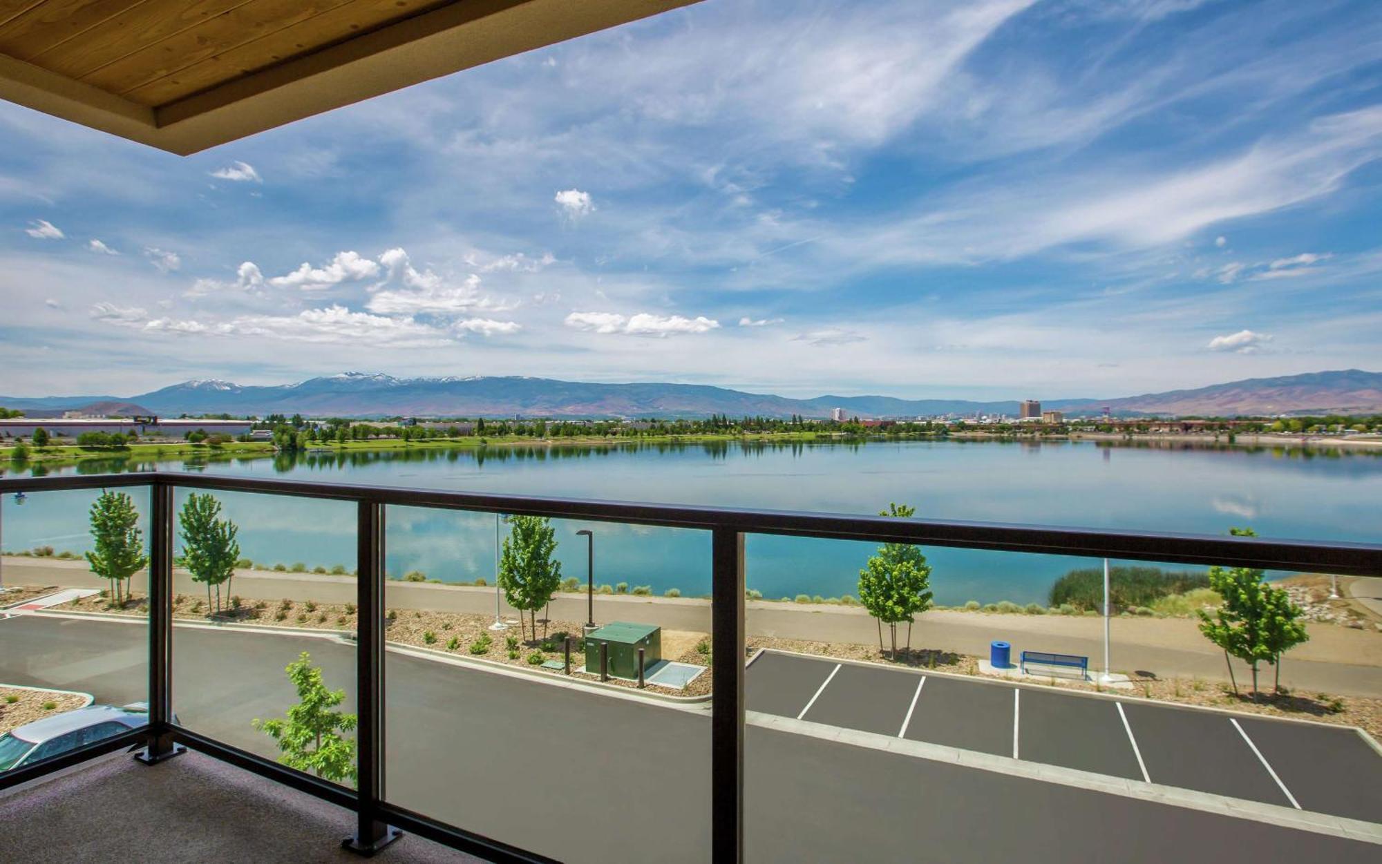Hampton Inn & Suites Reno/ספארקס מראה חיצוני תמונה