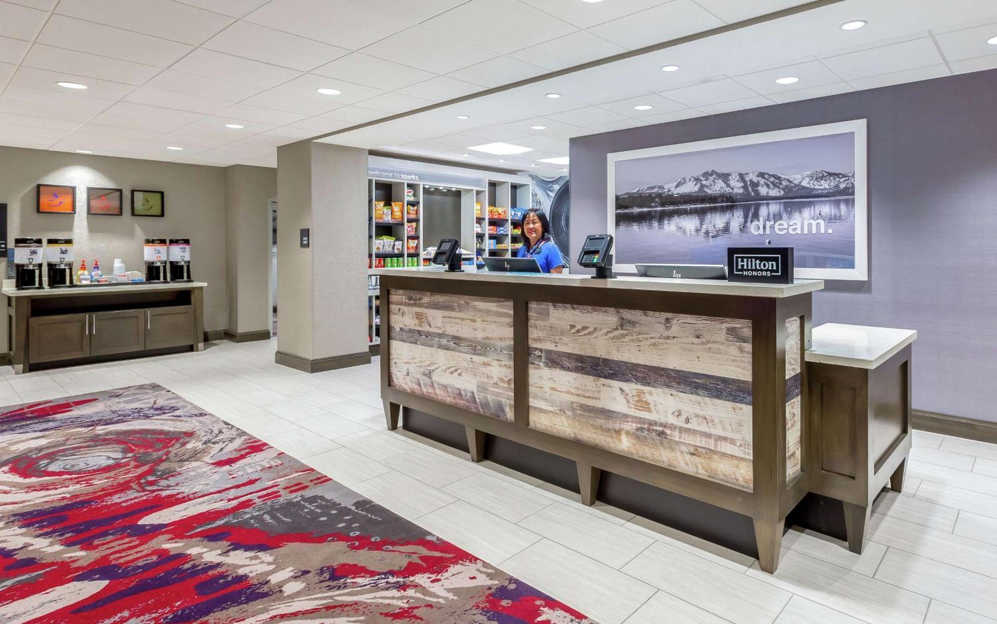 Hampton Inn & Suites Reno/ספארקס מראה חיצוני תמונה
